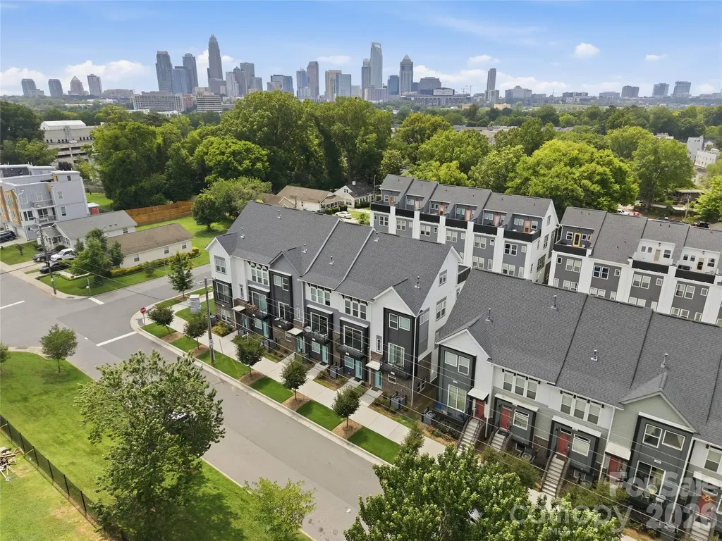 235 S Bruns Avenue Charlotte NC 28208