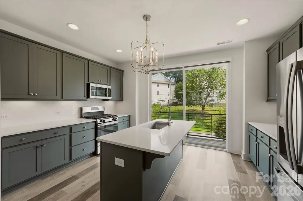 235 S Bruns Avenue Charlotte NC 28208