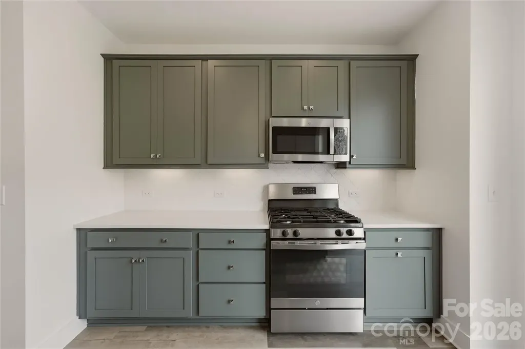 235 S Bruns Avenue Charlotte NC 28208
