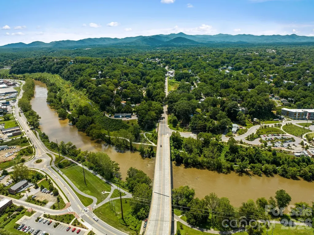 61 Haywood Road Asheville NC 28806