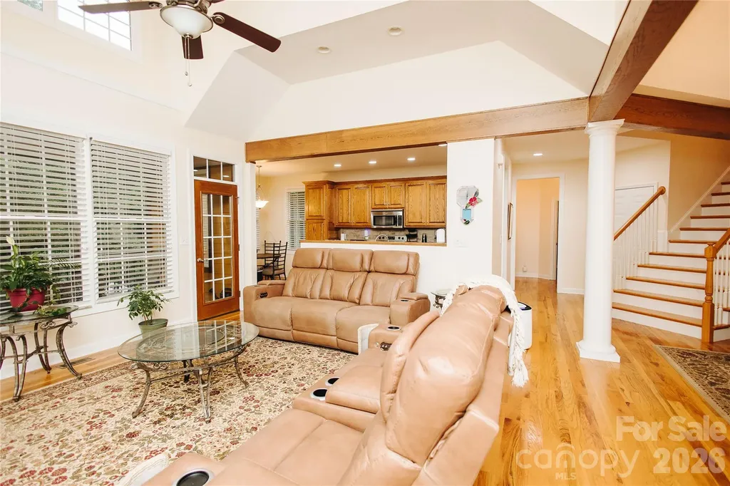 487 Cross Creek Drive Marion NC 28752