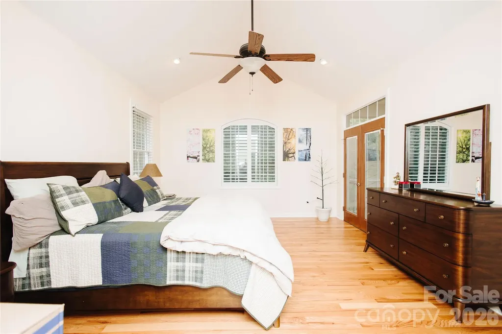 487 Cross Creek Drive Marion NC 28752