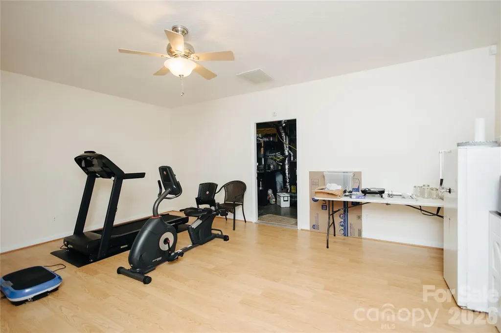 487 Cross Creek Drive Marion NC 28752