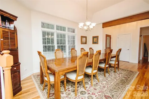 487 Cross Creek Drive Marion NC 28752