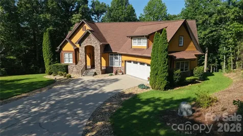 487 Cross Creek Drive Marion NC 28752