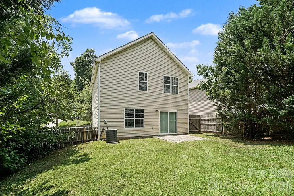 5336 Beam Lake Drive Charlotte NC 28216