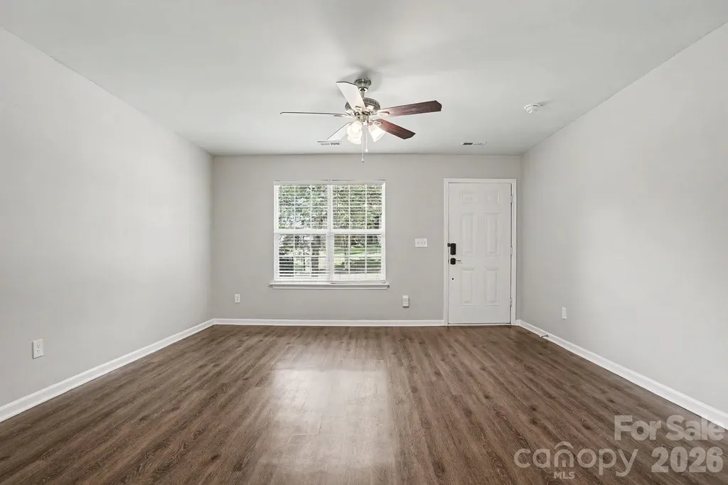 5336 Beam Lake Drive Charlotte NC 28216
