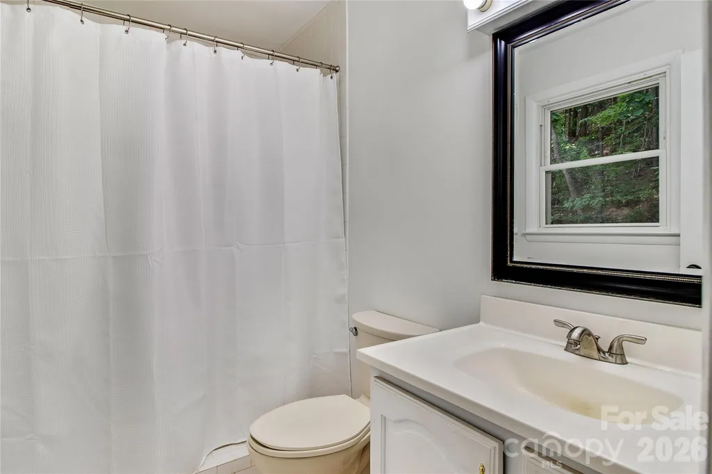 329 Dix Creek #2 Road Leicester NC 28748