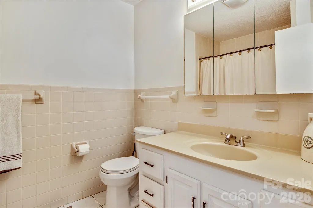 329 Dix Creek #2 Road Leicester NC 28748