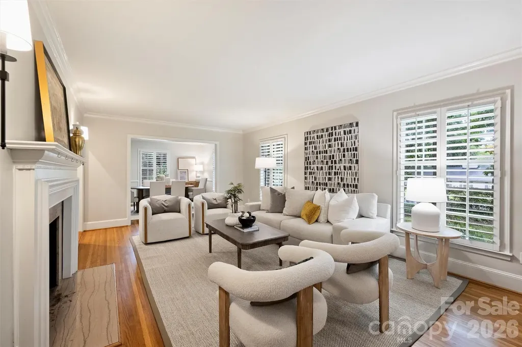 5519 Robinhood Road Charlotte NC 28211