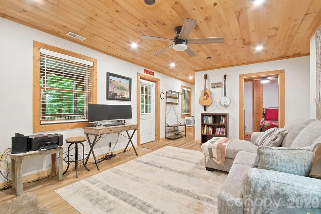 176 Ravens View Boone NC 28607