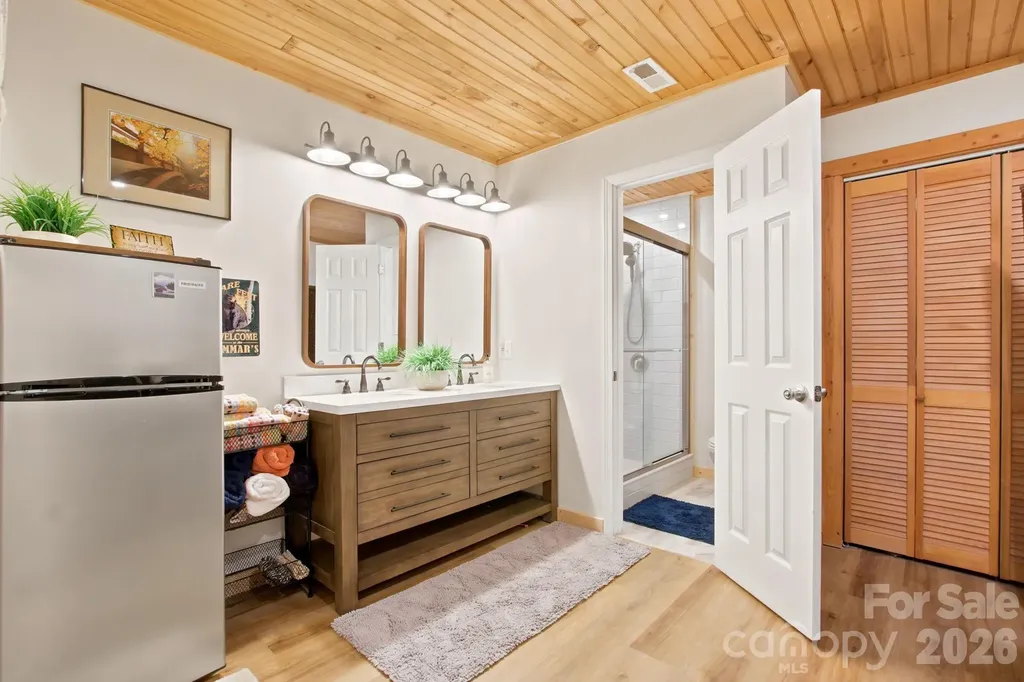 176 Ravens View Boone NC 28607