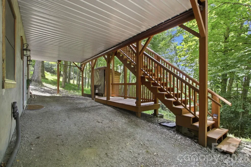 176 Ravens View Boone NC 28607