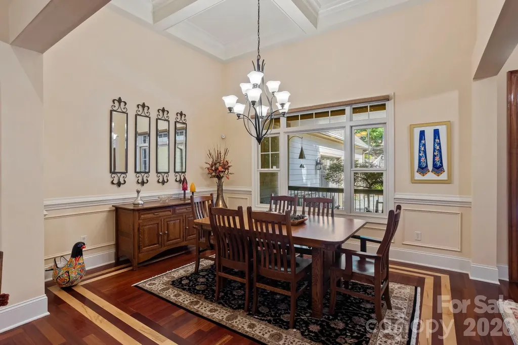 132 Pinnacle Peak Lane Flat Rock NC 28731