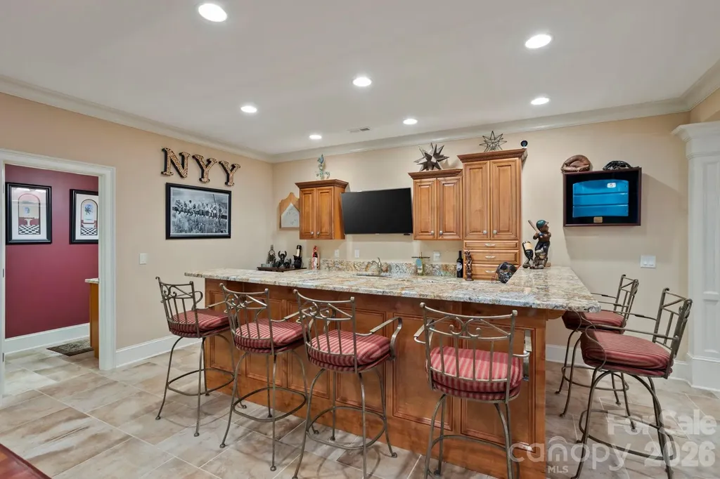 132 Pinnacle Peak Lane Flat Rock NC 28731