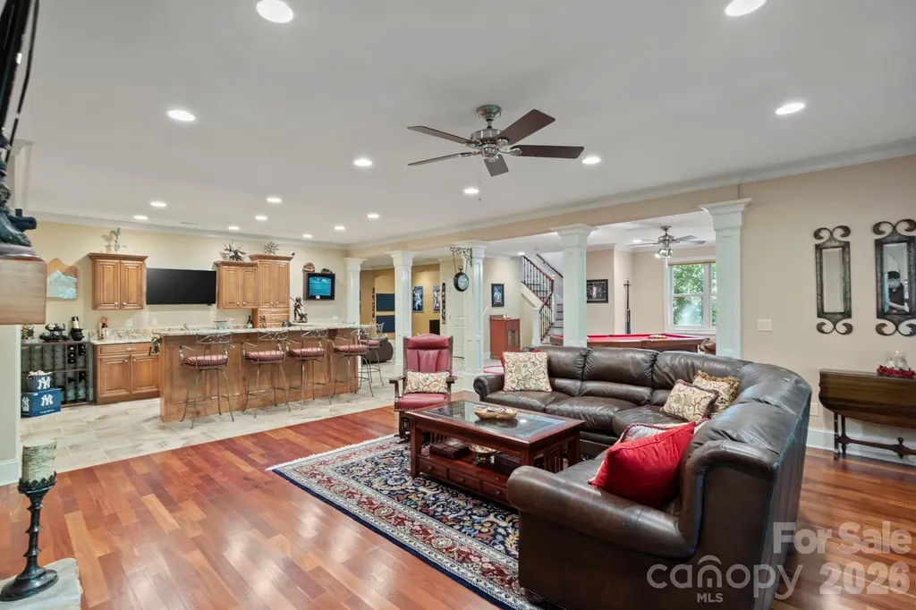 132 Pinnacle Peak Lane Flat Rock NC 28731