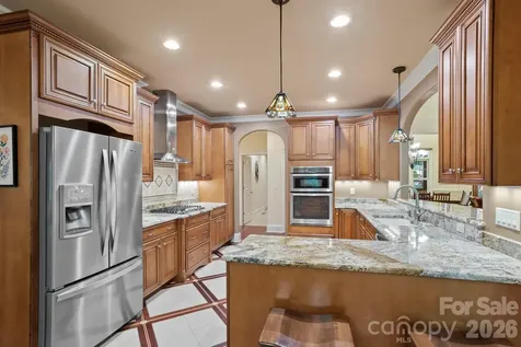 132 Pinnacle Peak Lane Flat Rock NC 28731