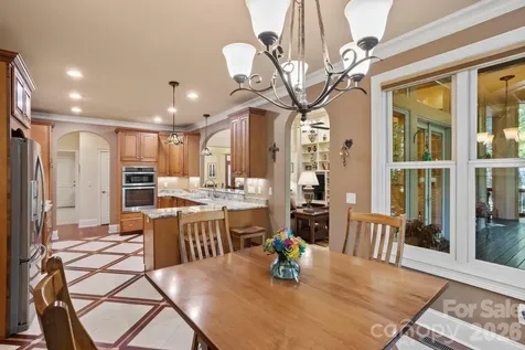 132 Pinnacle Peak Lane Flat Rock NC 28731