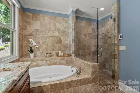 132 Pinnacle Peak Lane Flat Rock NC 28731