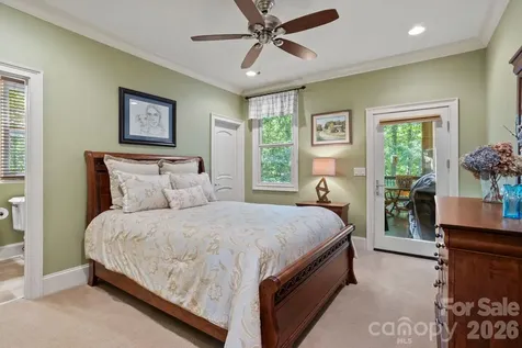 132 Pinnacle Peak Lane Flat Rock NC 28731