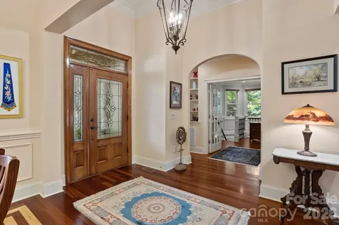 132 Pinnacle Peak Lane Flat Rock NC 28731