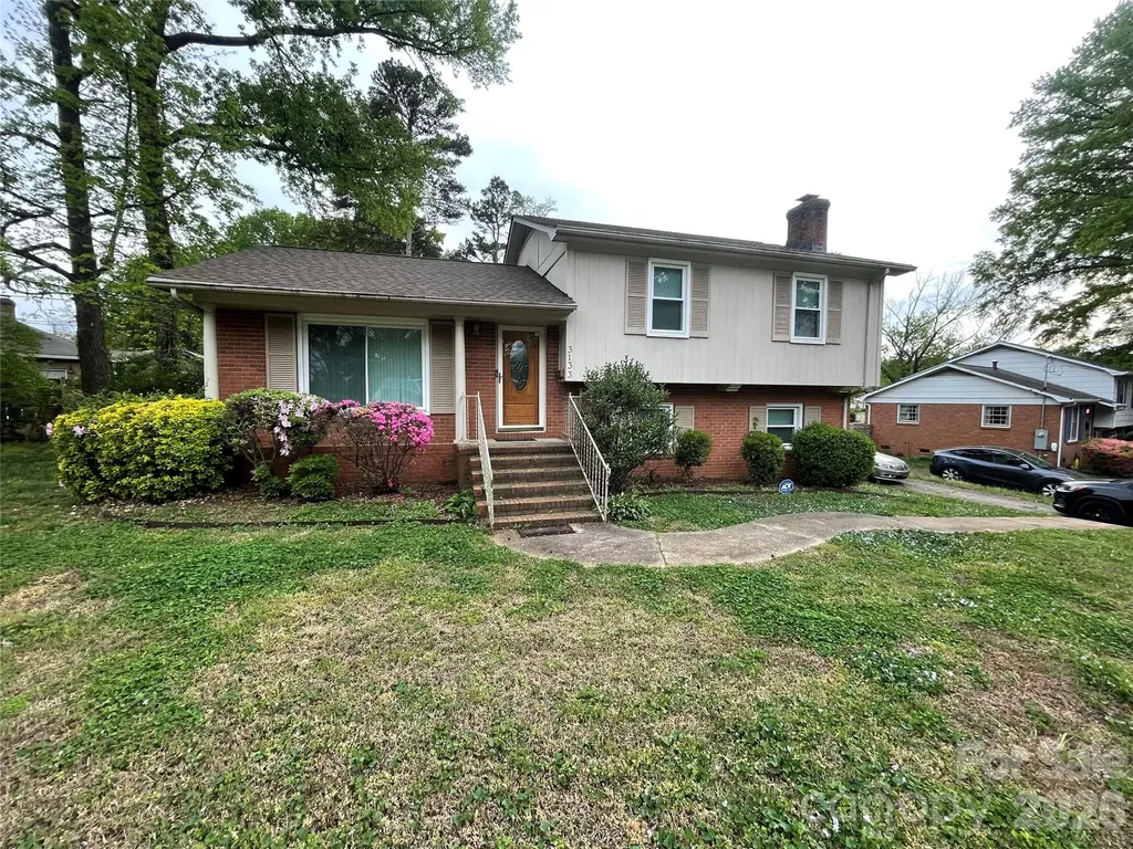 3133 Rosehill Drive Charlotte NC 28212