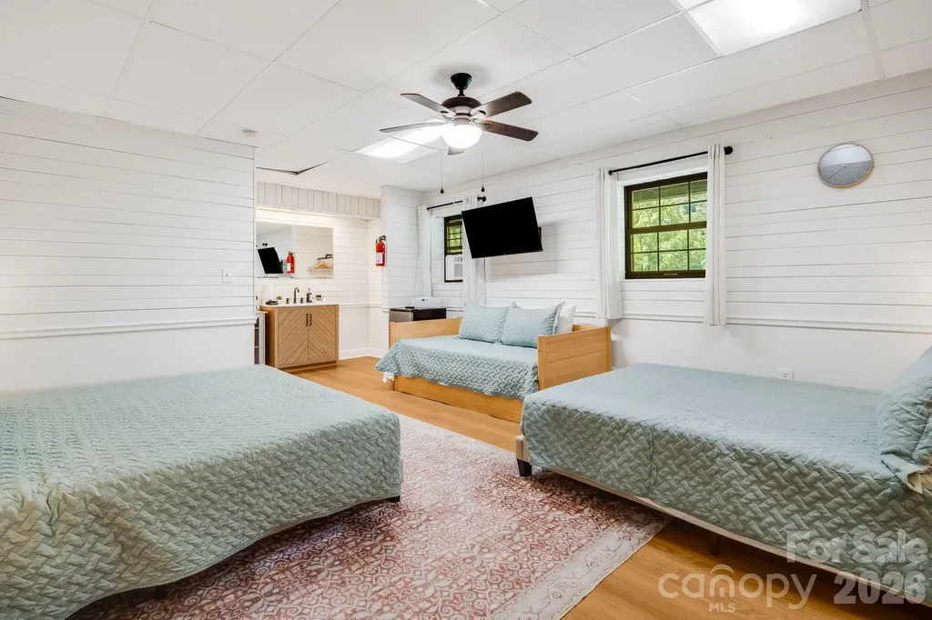 950 Main Street Chimney Rock NC 28720