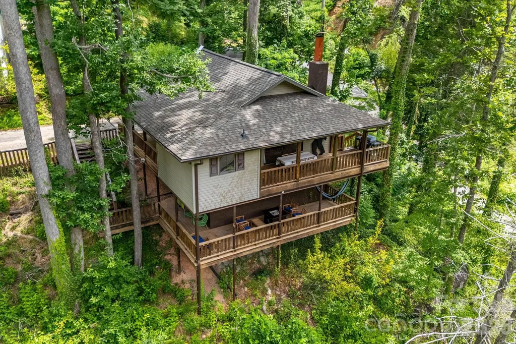 950 Main Street Chimney Rock NC 28720