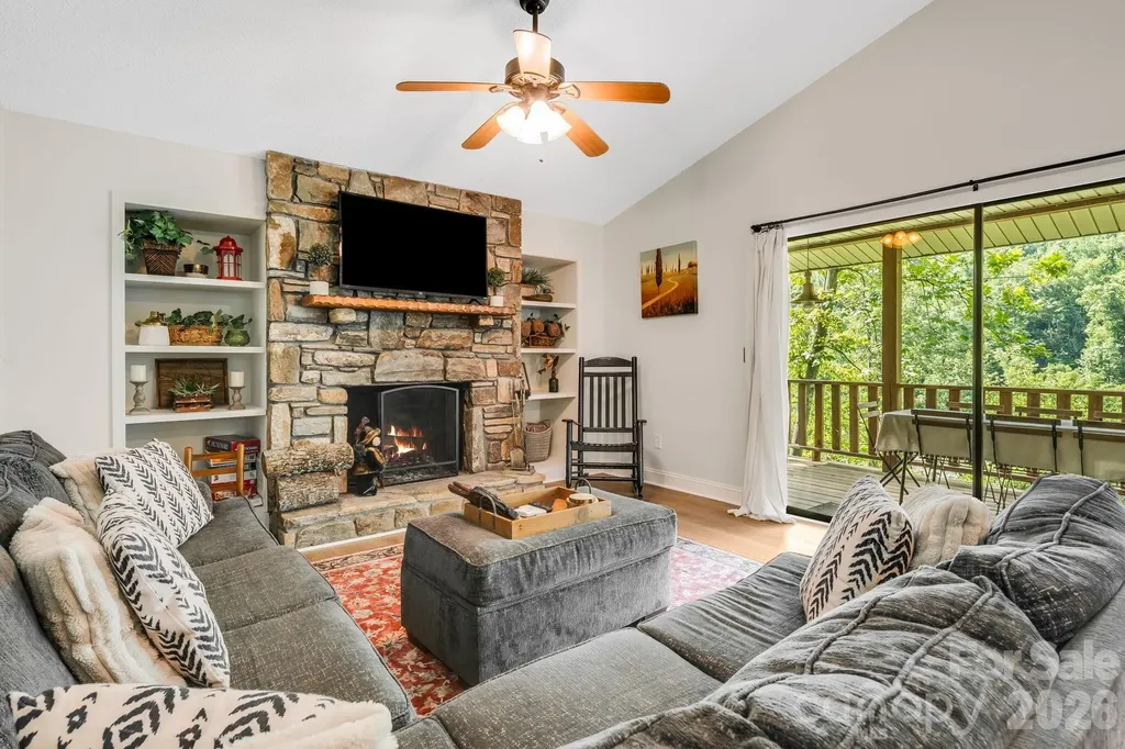 950 Main Street Chimney Rock NC 28720