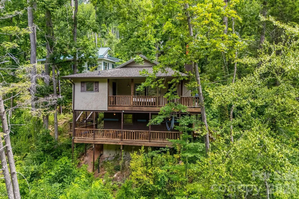950 Main Street Chimney Rock NC 28720