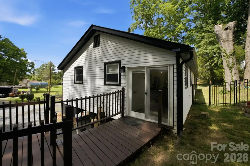 443 Brandon Street Davidson NC 28036