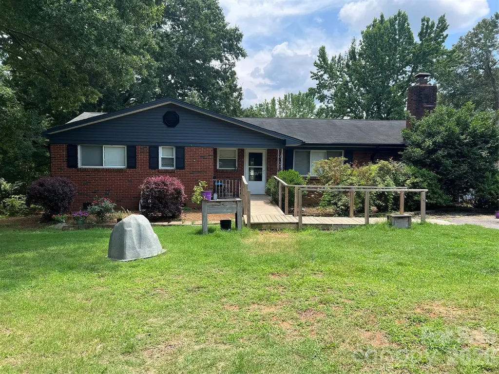 9012 Brief Road Charlotte NC 28227