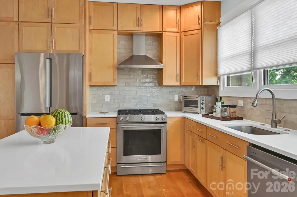 406 Kessler Place Asheville NC 28804