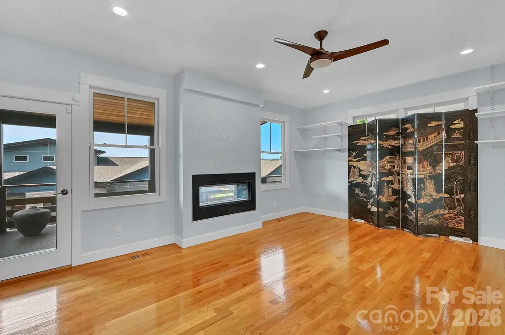 406 Kessler Place Asheville NC 28804