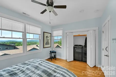 406 Kessler Place Asheville NC 28804