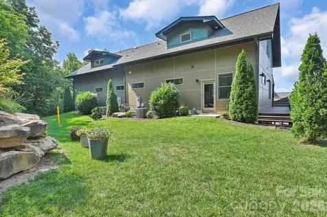 406 Kessler Place Asheville NC 28804