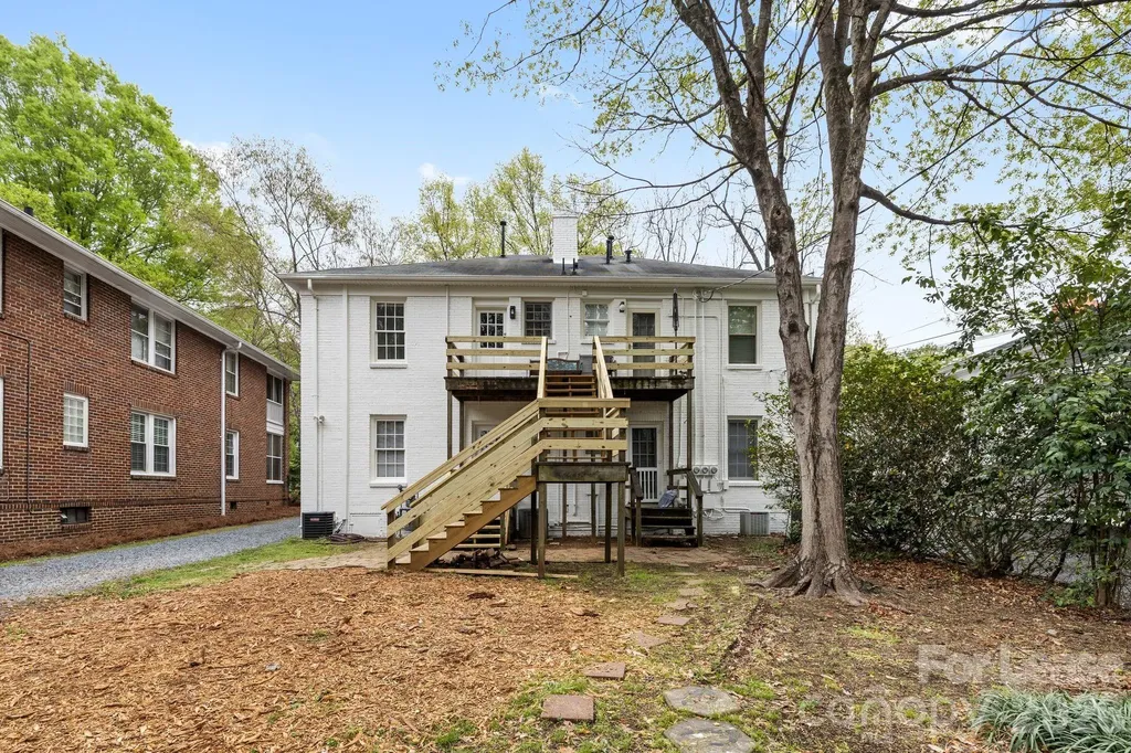 2112 Crescent Avenue Charlotte NC 28207
