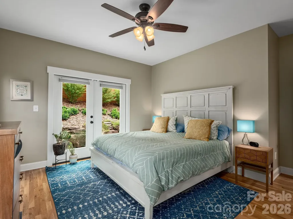 80 Bassett Road Asheville NC 28804