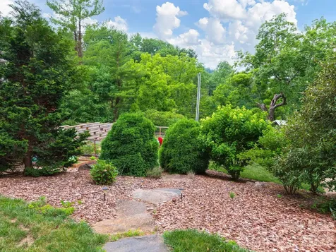 80 Bassett Road Asheville NC 28804