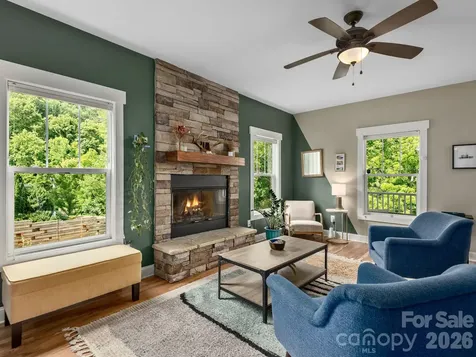 80 Bassett Road Asheville NC 28804