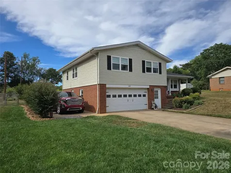 5760 Valley Field Road Hickory NC 28602