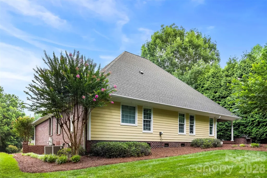 100 Jason Drive Kings Mountain NC 28086