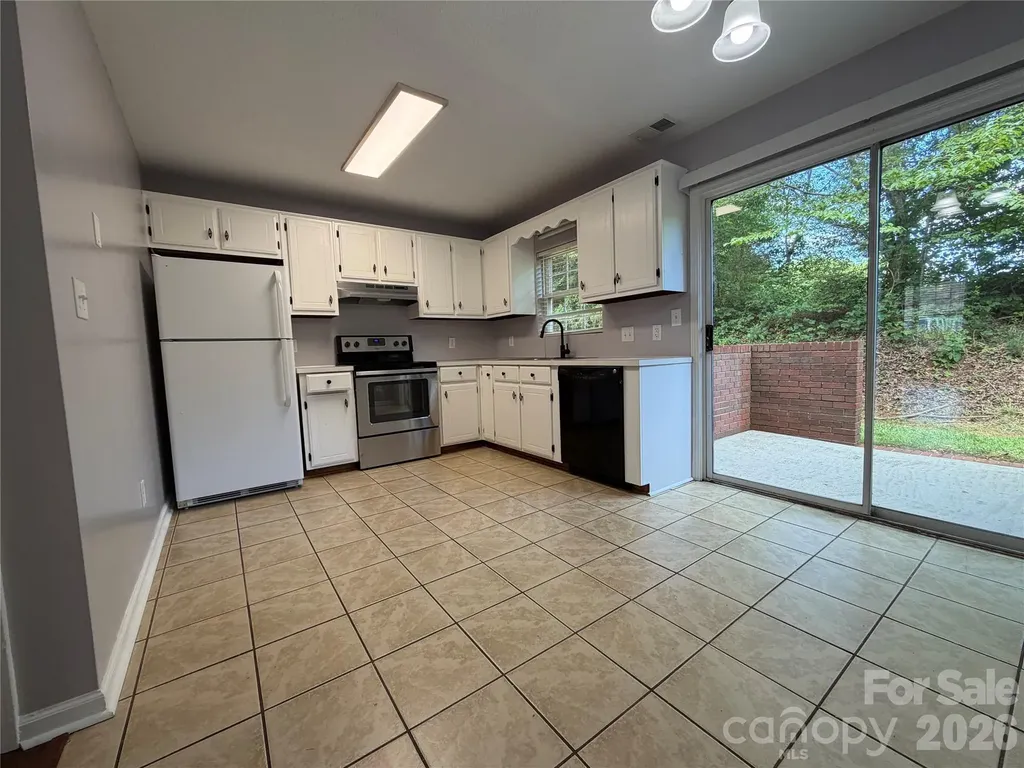 102 Brandywine Drive NE Conover NC 28613
