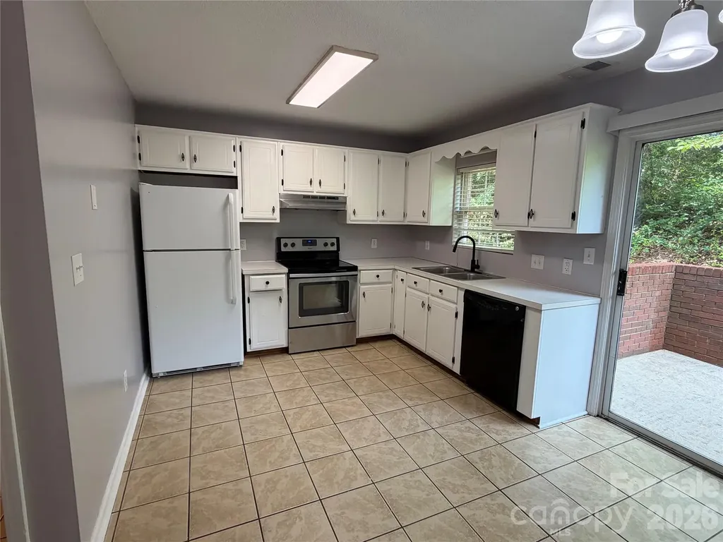 102 Brandywine Drive NE Conover NC 28613