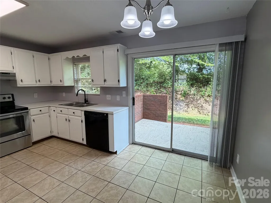 102 Brandywine Drive NE Conover NC 28613