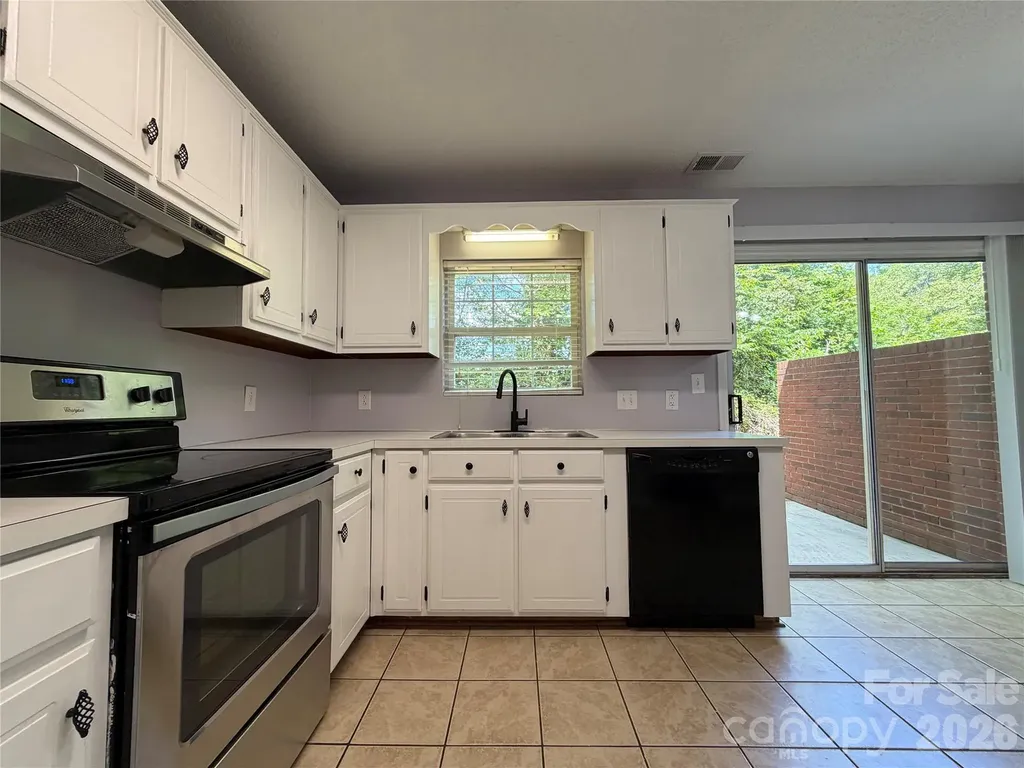 102 Brandywine Drive NE Conover NC 28613