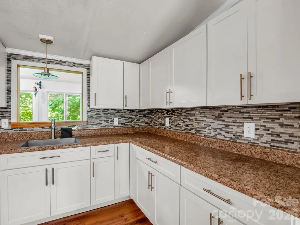 11 Charlie Hill Memorial Drive Fairview NC 28730