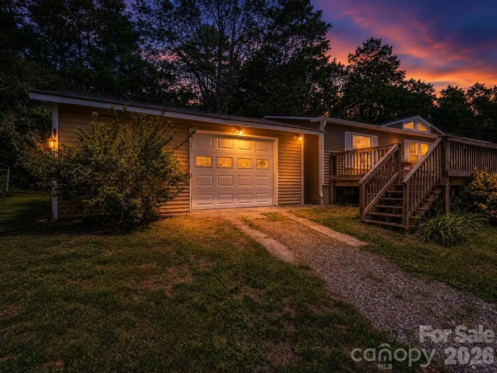 11 Charlie Hill Memorial Drive Fairview NC 28730