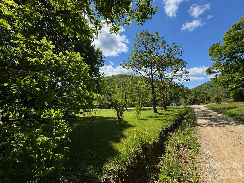 11 Charlie Hill Memorial Drive Fairview NC 28730