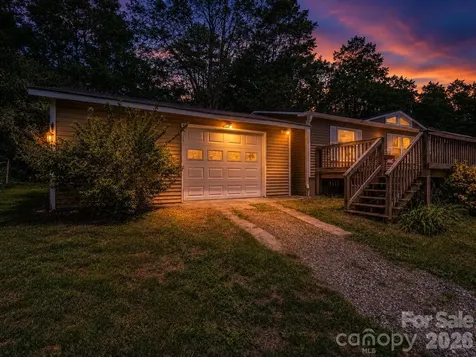 11 Charlie Hill Memorial Drive Fairview NC 28730